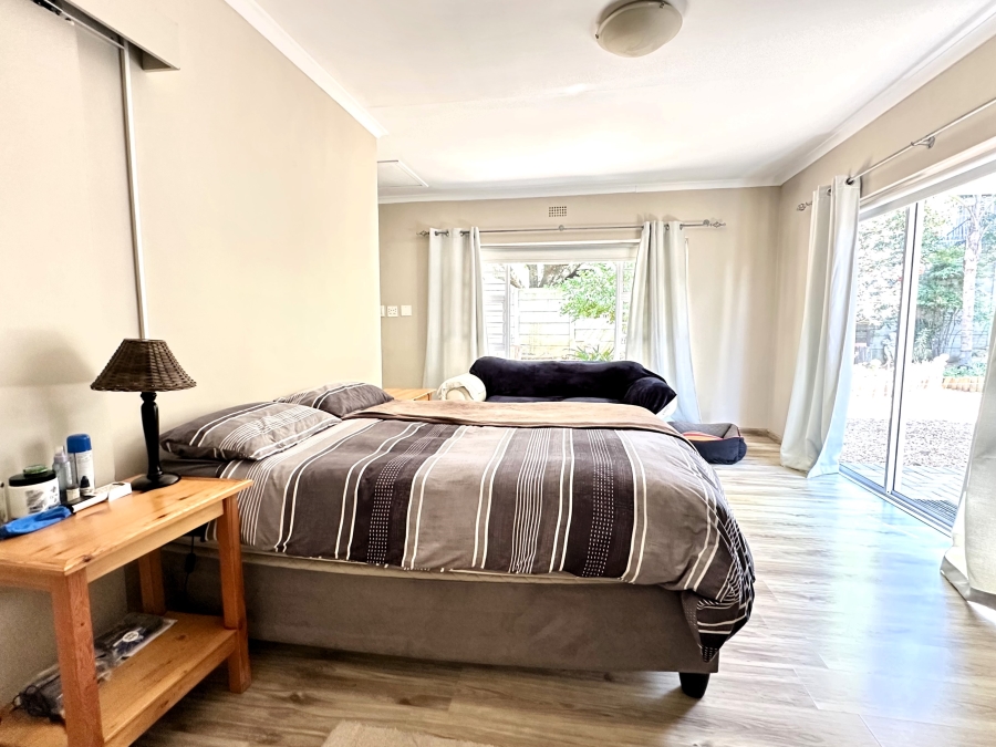 4 Bedroom Property for Sale in Panorama Western Cape